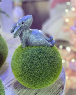 Set Of 3 Resin Bunnies On Moss Ball 7.6 Inch - NEW 2023 -Battery Operated Candles Shop 2635630 bunny sitting up