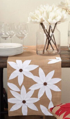 Poinsettia Natural Jute Runner 16 X 72 By Saro