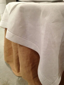 120 Inch Round Top Quality Burlap Lined Table Skirt - Passe Partout Collection -Battery Operated Candles Shop underlay 2